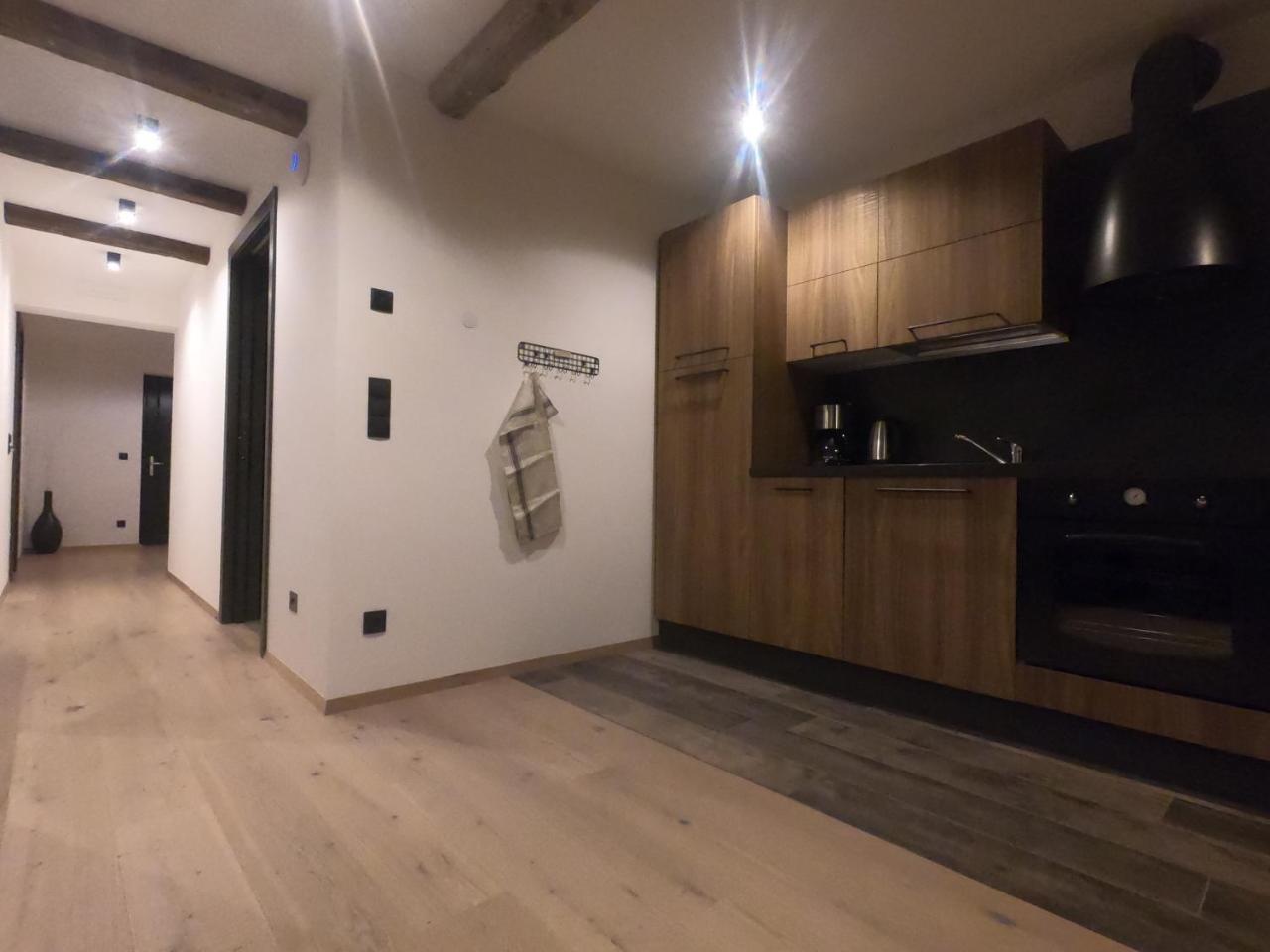 Antonya Apartments เชนนา ภายนอก รูปภาพ