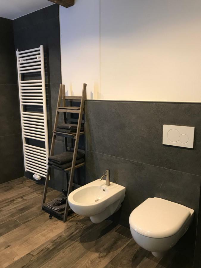 Antonya Apartments เชนนา ภายนอก รูปภาพ